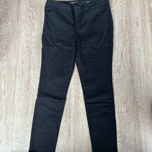 Skinny Mid-Rise Jeans by Simply Vera - Black